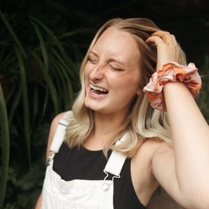 Meet your Posher, Farris